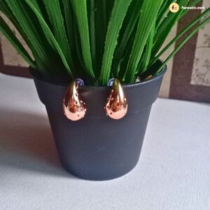 Rose Gold Tear Drop Earring